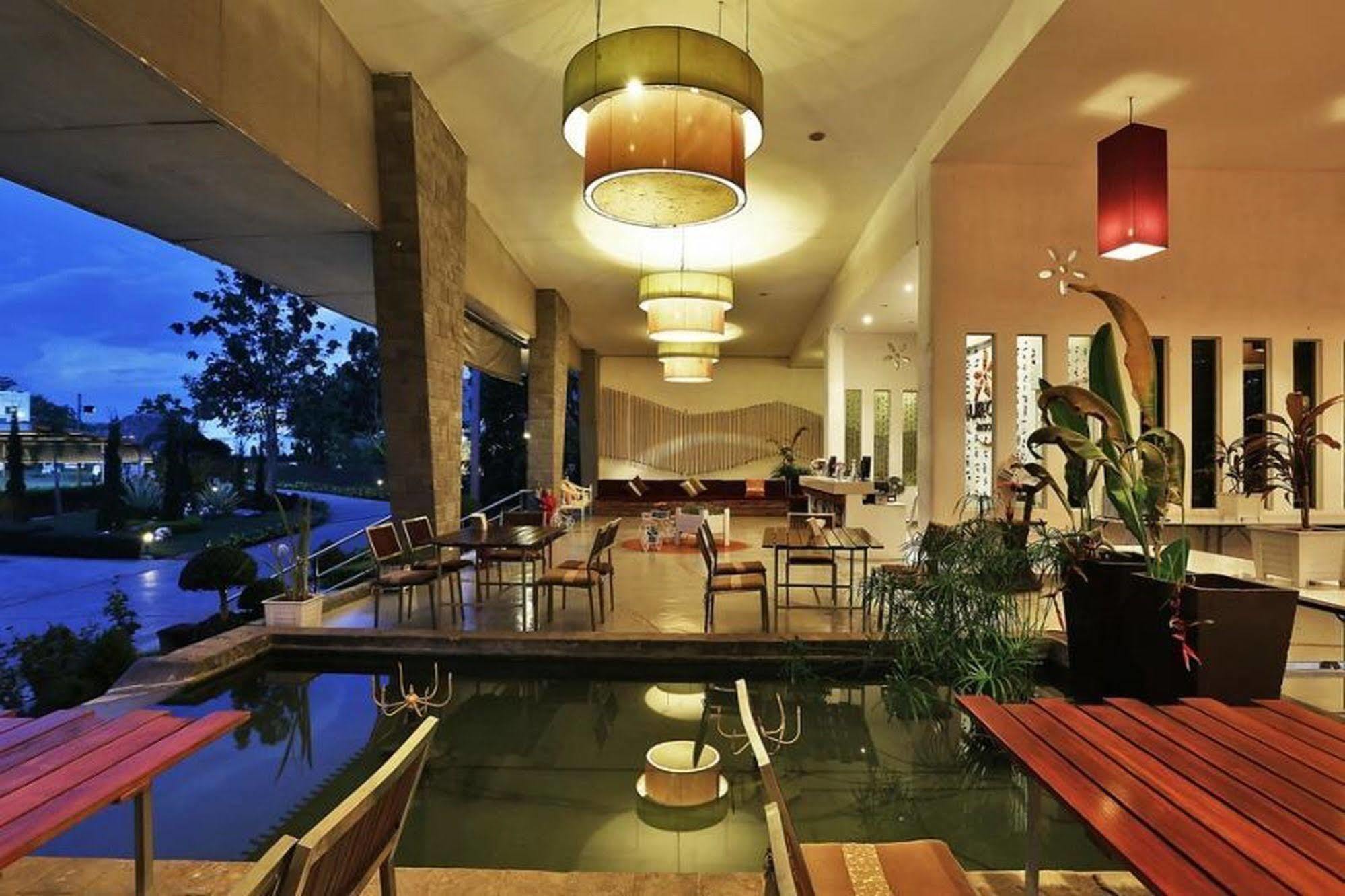 Aurora Resort Khao Yai Mu Si Bagian luar foto